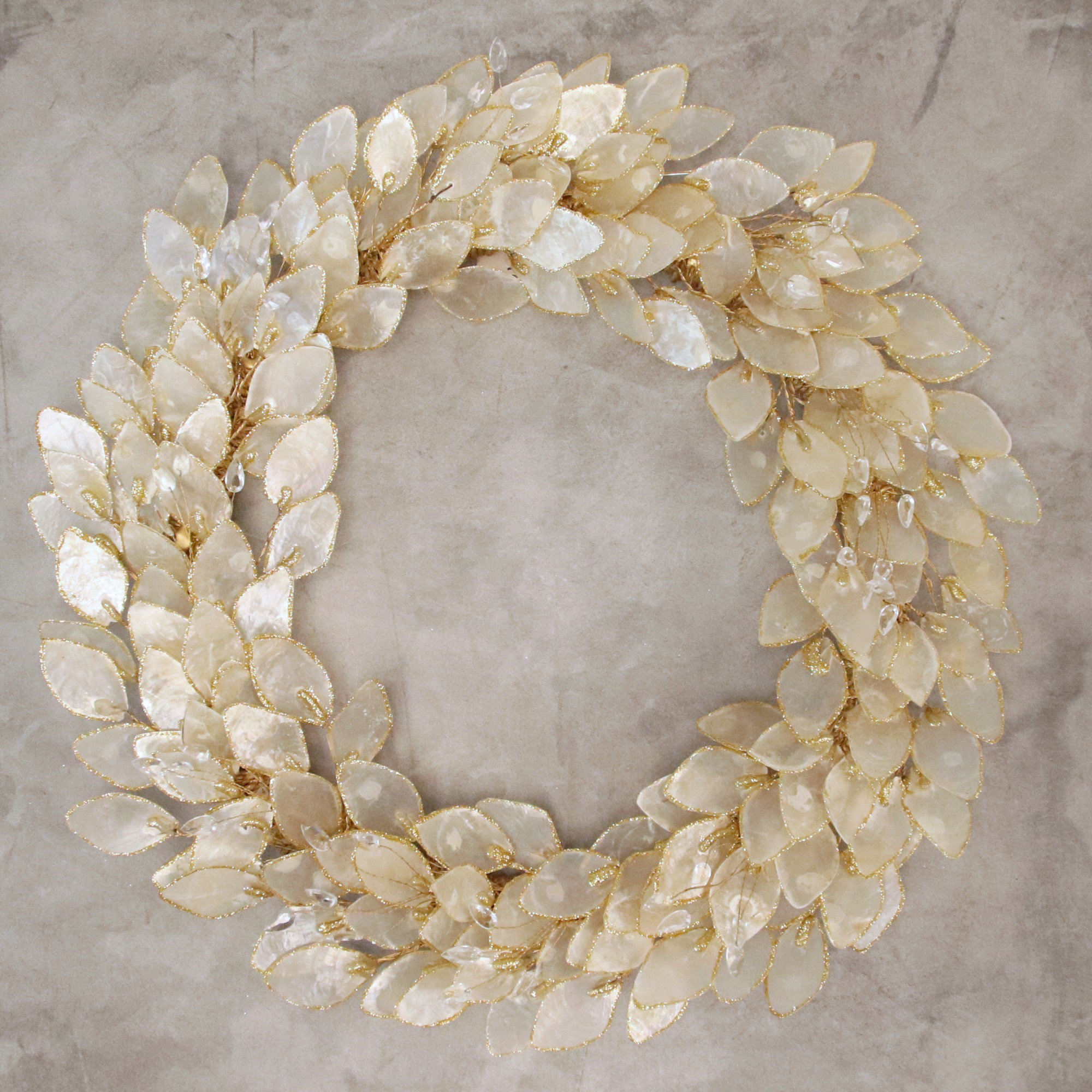 Shiny ribbon shell wreathe ⋆。˚ リース シェル（Shaby Chic